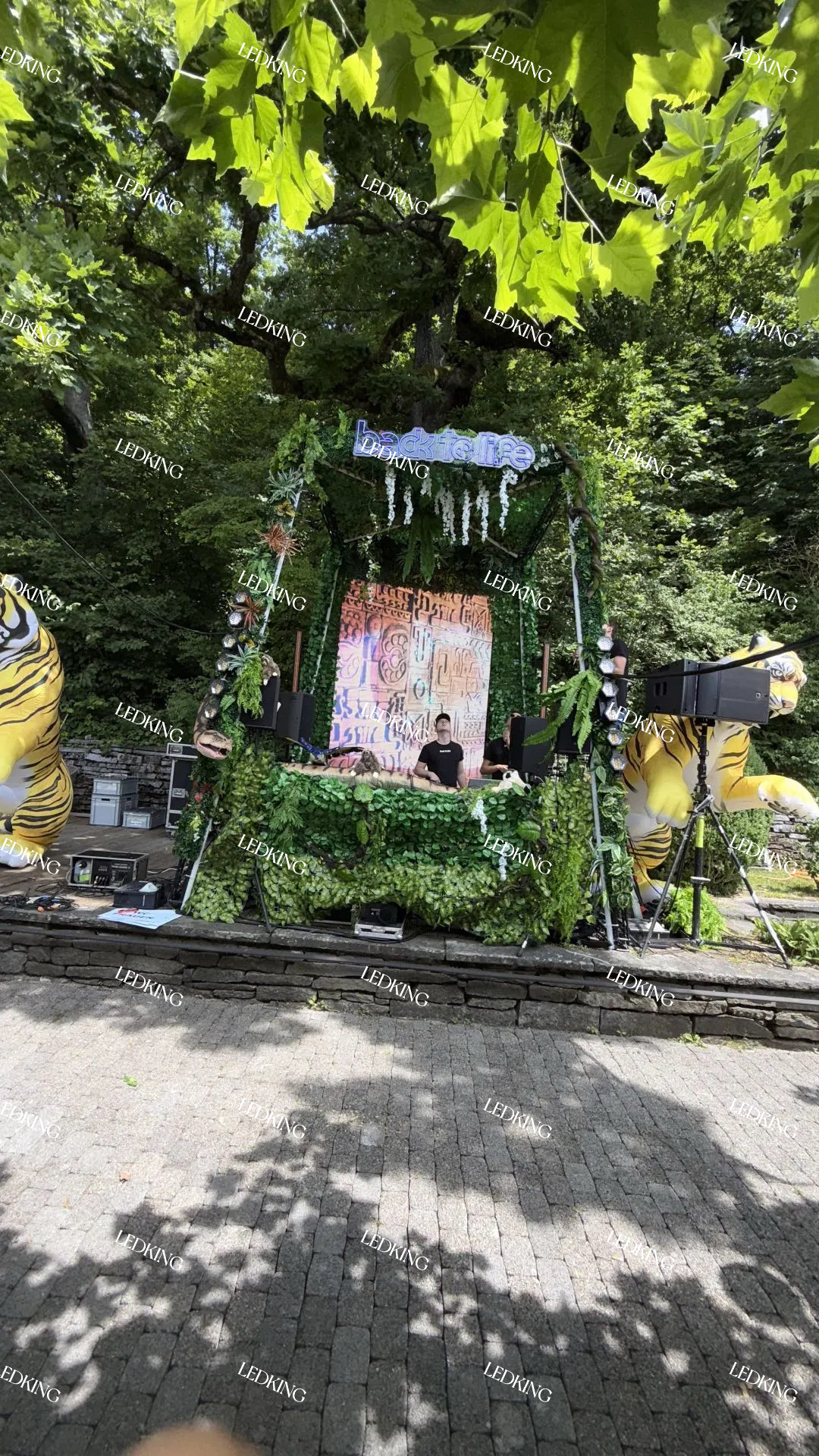 Latest company case about Switzerland--Outdoor rental  LED screen